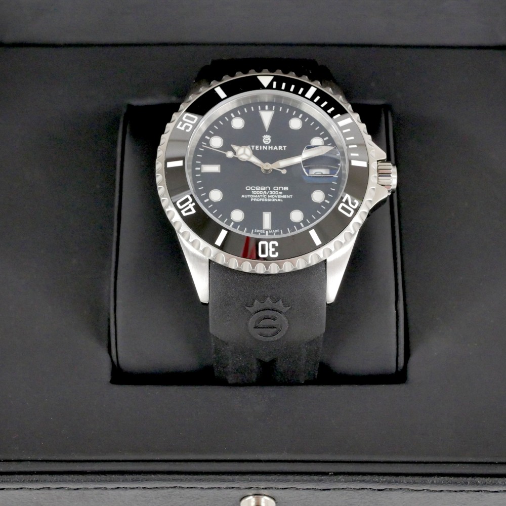 Steinhart OCEAN One 42mm Black Ceramic Bezel Automatic Swiss Diver Watch 103-1079